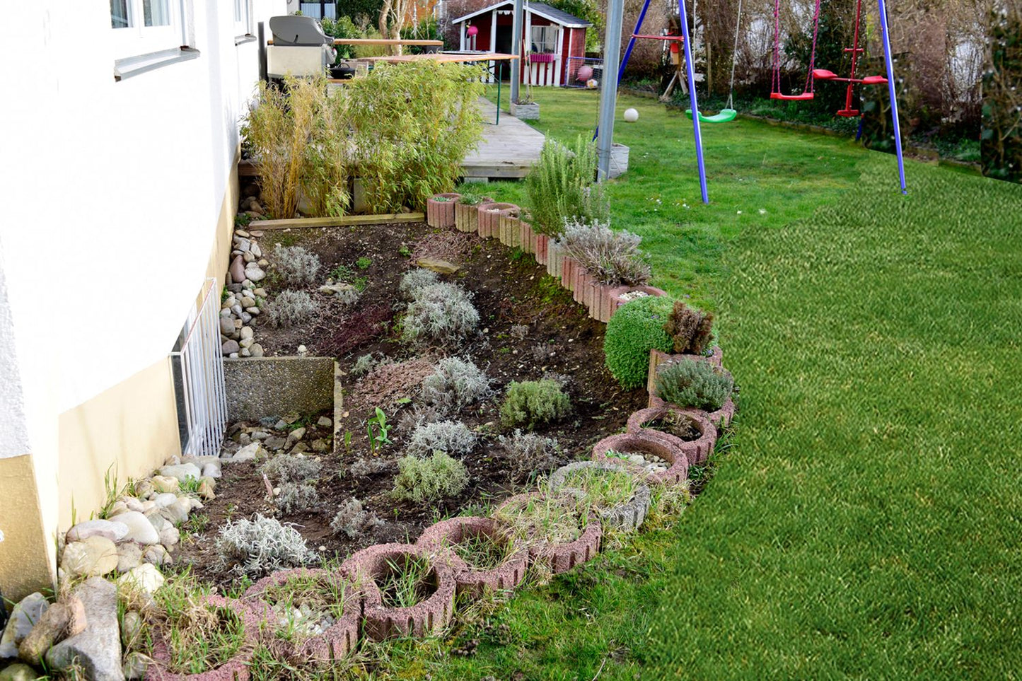 Das Hangbeet (Clevere Bepflanzung für schräge Flächen)