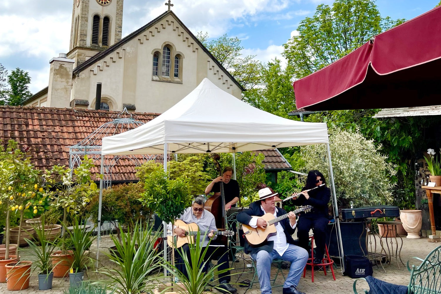 Musik auf dem Gartenfest
